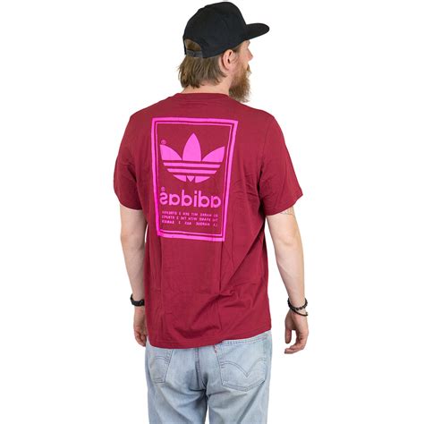 adidas tshirt herren weinrot|Weinrot · Alle Materialien · T .